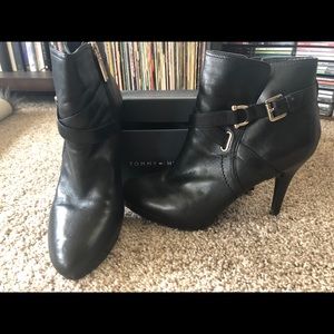 Tommy Hilfiger Multi Leather Booties